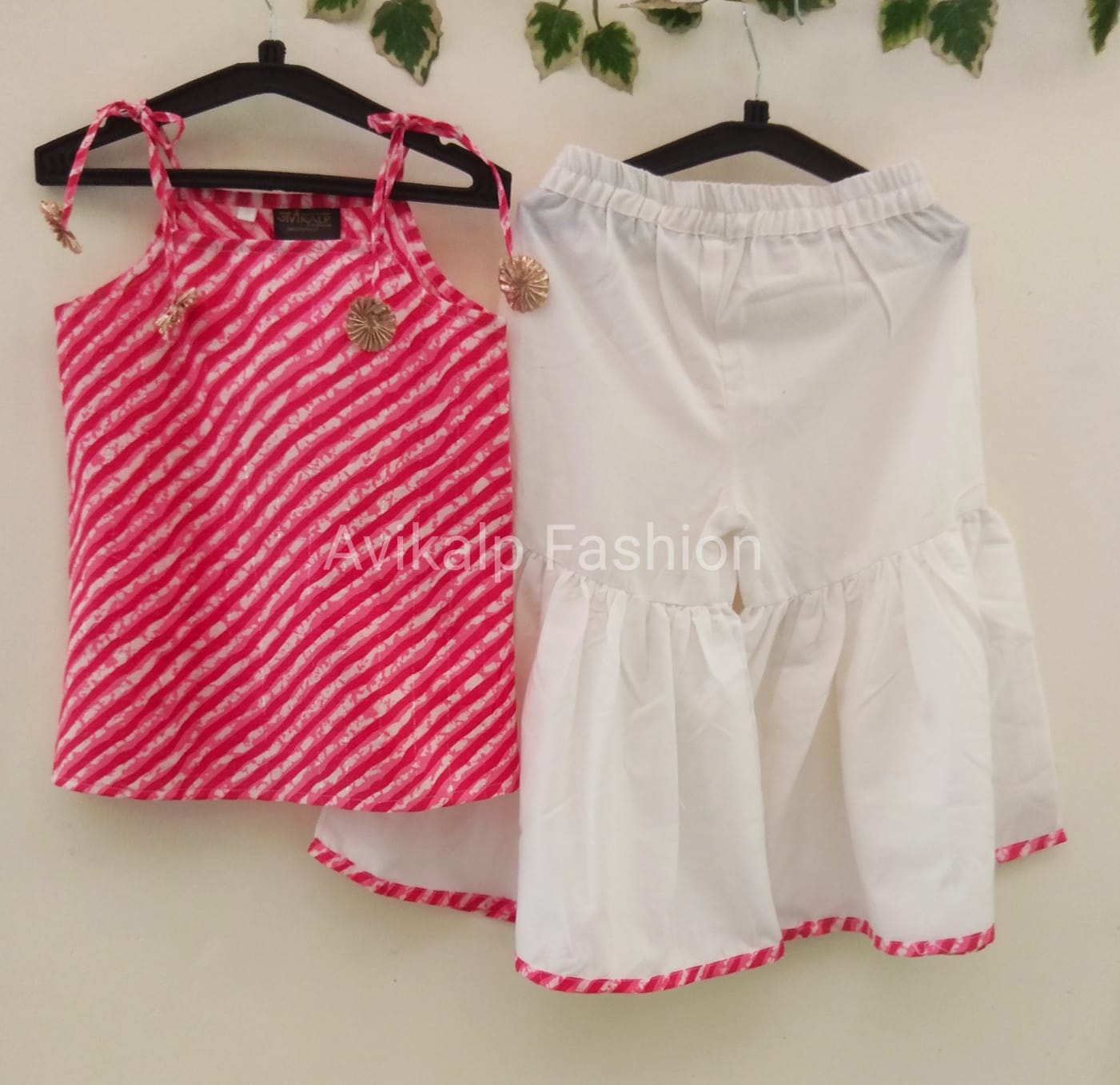 Girls' Pink Leheriya Noodle Strap Kurta & White Sharara Set